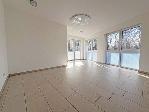 Wohnzimmer - Eigentumswohnung mit Fahrstuhl, Erdwärme, Stellplatz uvm.!