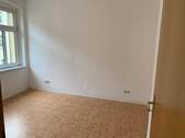 Schlafzimmer - Etagenwohnung mit 42,50 m&sup2; in Weißenfels zur Miete