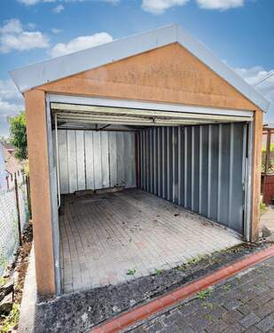 Garage.jpg - 