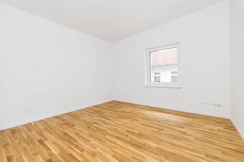 Zimmer 3 - 