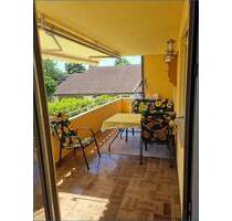 Sehr gepflegte 4,5 Zimmer Wohnung mit Garage in schöner Wohnlage in Radolfzell-kurzfristig beziehbar - Radolfzell am Bodensee / Güttingen