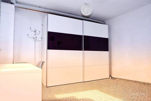 Untere Wohnung Schlafzimmer 01 - 