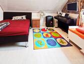 Obere Wohnung Schlafzimmer Kind - 