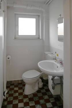 Gäste WC - Reihenendhaus mit 116,20 m&sup2; in Kassel zum Kaufen