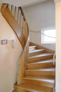 Treppenaufgang zum OG - 