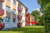 Gartenansicht - Etagenwohnung mit 75,00 m² in Eutin zum Kaufen