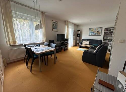 Wohnzimmer EG - 8 Zimmer Mehrfamilienhaus, Wohnhaus in Bietigheim-Bissingen