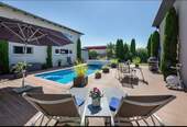 Terrasse mit Pool - 