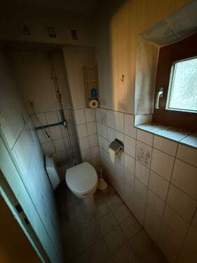 WC Nr. 2 im Treppenhaus (2).jpg - 