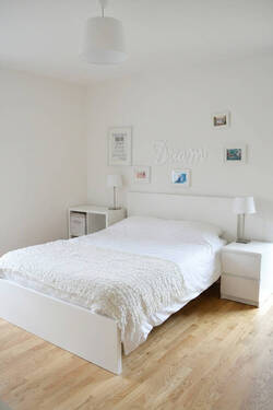Ihr Schlafzimmer mit bodentiefen Fenstern... - 