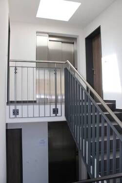 ... mit Fahrstuhl. - Etagenwohnung mit 93,30 m&sup2; in Hamburg zur Miete