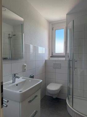 Tageslichtduschbad DG - 