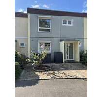 Modernisiertes Mittelreihenhaus in zentraler Lage - Reinbek