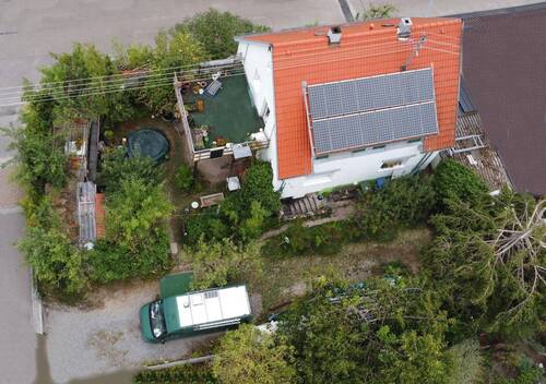 Bild 1 - Energetisch saniertes Haus mit Garten und Garage