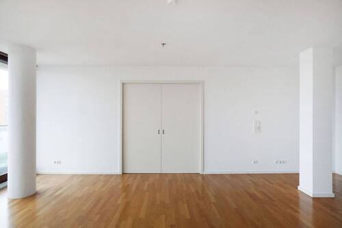 Wandintegrierte Schiebetür - 4 Zimmer Etagenwohnung in Berlin