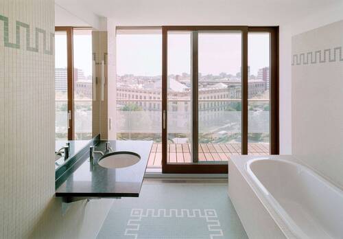 Bad mit Zugang zur Terrasse - 