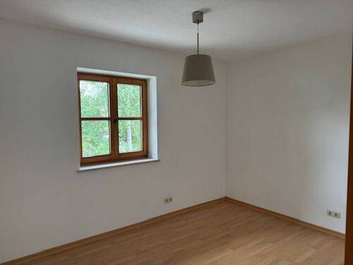 Teilansicht Kinderzimmer.jpg - 