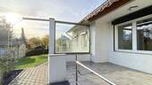 Terrasse zum Gartenhaus,Garage - 
