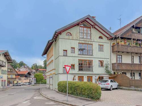 Hausfront - 1 Zimmer Etagenwohnung zum Kaufen in Bad Tölz