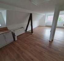 Frisch saniert im letzten Jahr - Wohnung in idyllischer Lage und Dachterasse - Lengenbostel