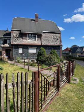 2 - 6 Zimmer Mehrfamilienhaus, Wohnhaus zum Kaufen in Ilmenau
