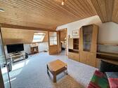 DAchgeschoss Wohnzimmer - 