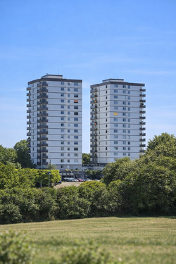 Wohnen in der 9. Etage - 2-Zimmer-Wohnung mit tollem Ausblick