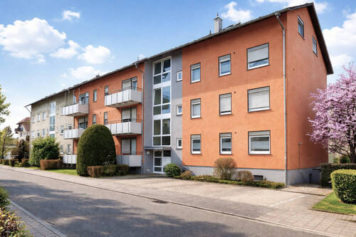 Mehrfamilienhaus - 2 Zimmer Etagenwohnung zum Kaufen in Forst