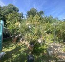 Grundstück mit REH mit Ausbaupotenzial auf 190 m² Wfl. oder Neubau in ruhiger Lage - Frankfurt am Main / Frankfurter Berg