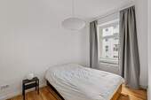 Zimmer 3 - 