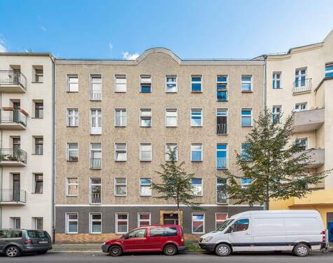 Außenansicht Gebäude - 3 Zimmer Etagenwohnung zum Kaufen in Berlin