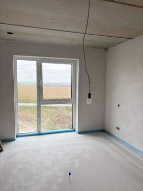 .. tolle Aussicht ins Grüne ! - Etagenwohnung mit 105,00 m&sup2; in Gerolzhofen zur Miete