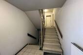 Treppenhaus - 4 Zimmer Etagenwohnung zum Kaufen in Lübeck