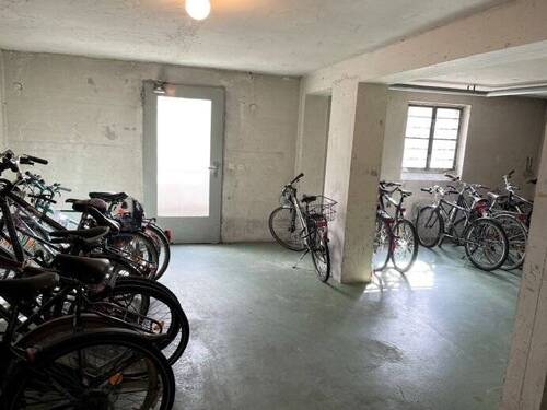 Fahrradraum.jpg - 