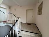 Hofansicht mit Carport - 