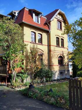 Bild 1 - Historische Perle mit Nebengelass