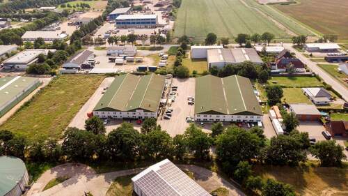 Gesamtansicht von oben - Frisch sanierte 4 Zimmer Wohnung