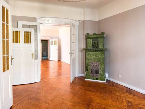 Zimmer mit Balkon - 4 Zimmer Etagenwohnung in Berlin