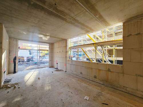 Baufortschritt Oktober 2025.jpg - 2 Zimmer Terrassenwohnung zum Kaufen in Zeuthen