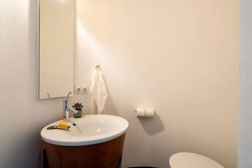 Elegantes Gäste-WC - 