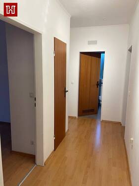 .. geräumige Wohnung ! - 