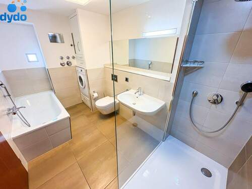 Bad (3) - Etagenwohnung mit 90,00 m&sup2; in Berlin zur Miete