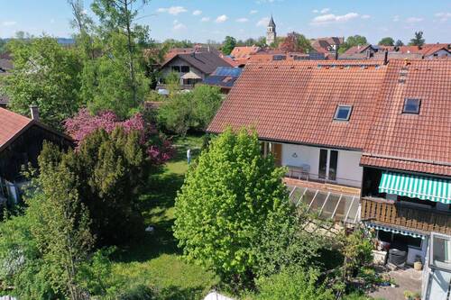 Haus Südansicht - NEUER PREIS: TOP Mehrfamilienhaus - DHH mit 3 Wohnparteien, in absolut ruhiger Wohnlage von Polling