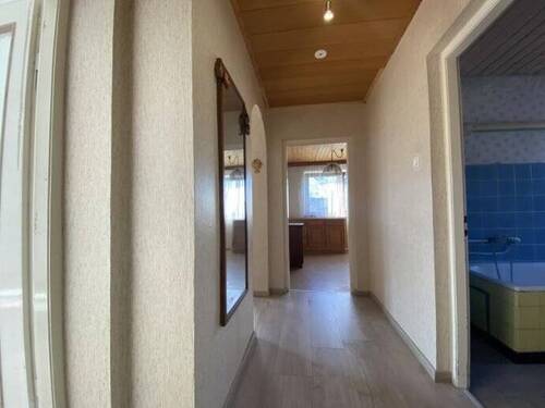 Wohnung 2 Flur OG - 