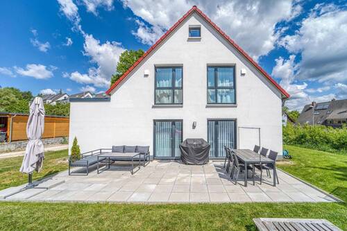 Außenansicht - Neubautraum von 2021 - Hochwertiges Einfamilienhaus in idyllischer Lage
