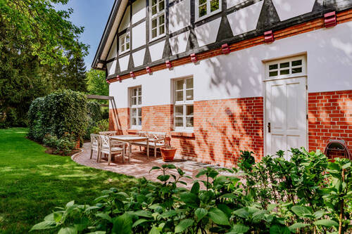 Südost-Terrasse - Historie trifft Moderne. Einzigartiges Anwesen in Naturlage.
