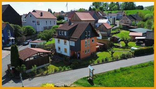 Nordwestansicht - 8 Zimmer Mehrfamilienhaus, Wohnhaus in Schwalmtal