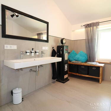 Bad OG Waschbecken - 
