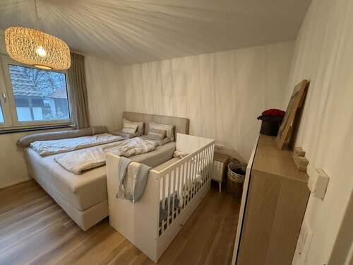 Schlafzimmer - Etagenwohnung mit 61,00 m² in Pliezhausen zur Miete