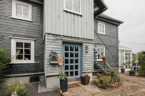 Anblick - 6 Zimmer Einfamilienhaus in Wiehl